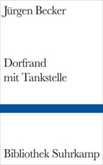 Dorfrand mit Tankstelle